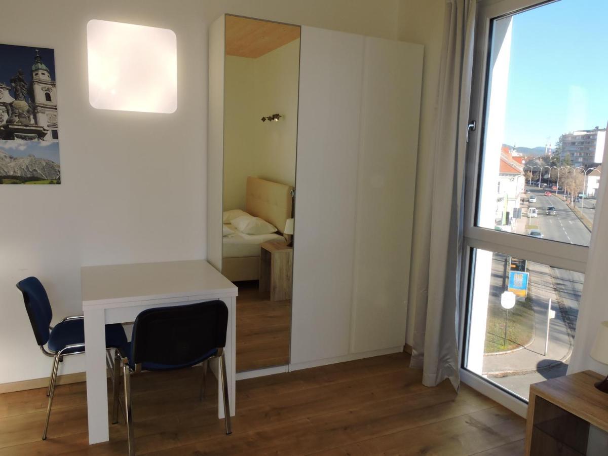 214 Salzburg, Apartment, 30m2, 2-4 Personen * Klagenfurt am Wörthersee